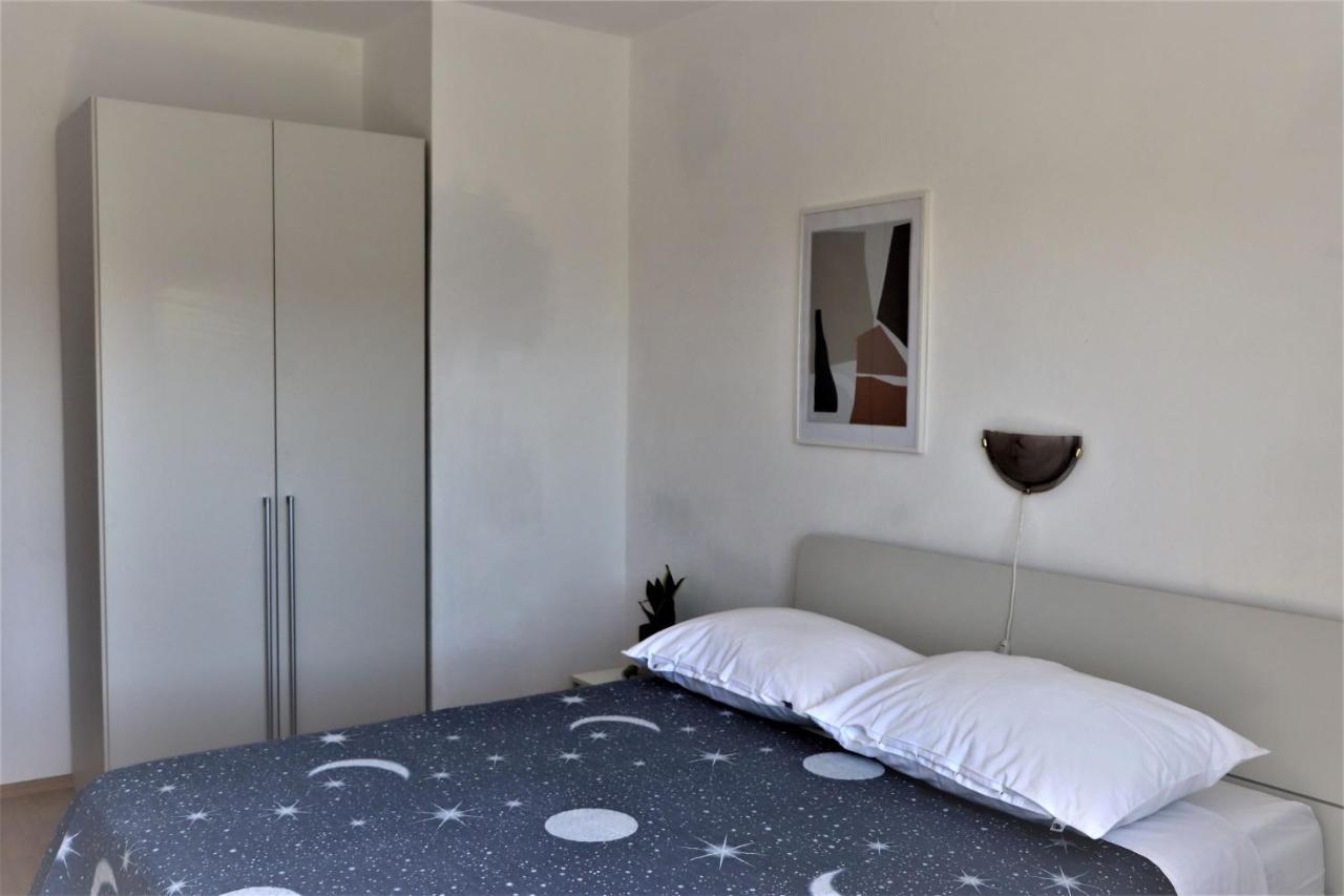 Family Rooms Moela Umag Extérieur photo